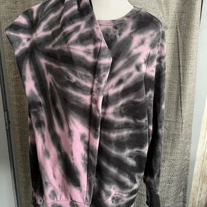 Sweatpants and sweatshirt set